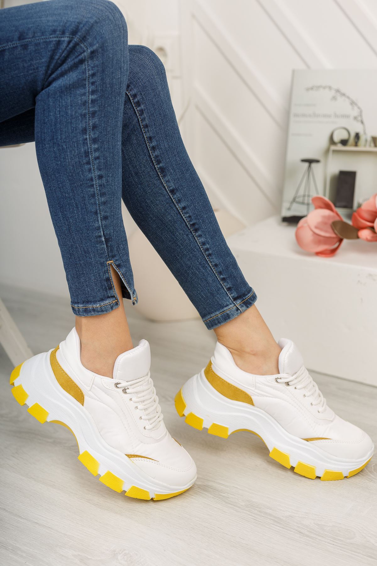 Aria Beyaz Sarı Kadın Spor Ayakkabı