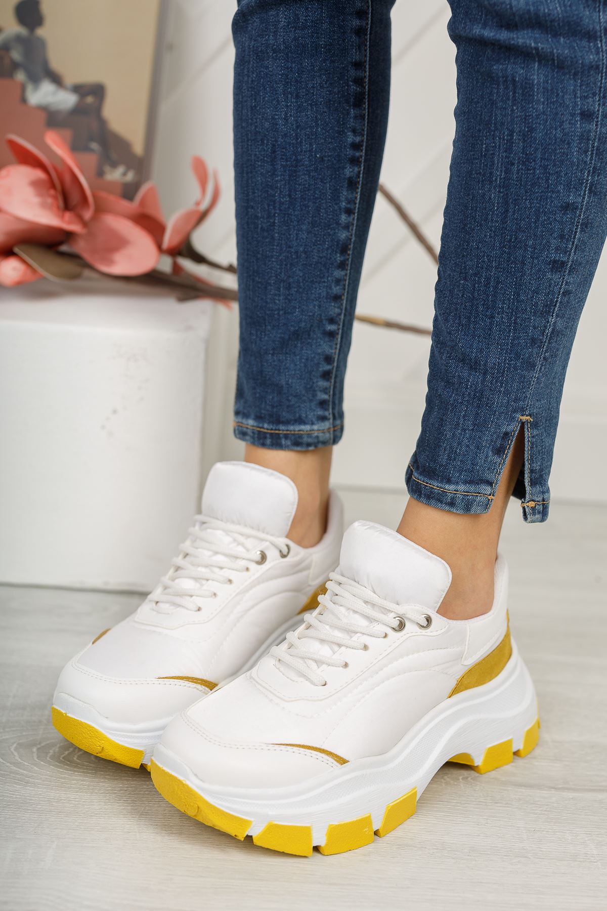 Aria Beyaz Sarı Kadın Spor Ayakkabı