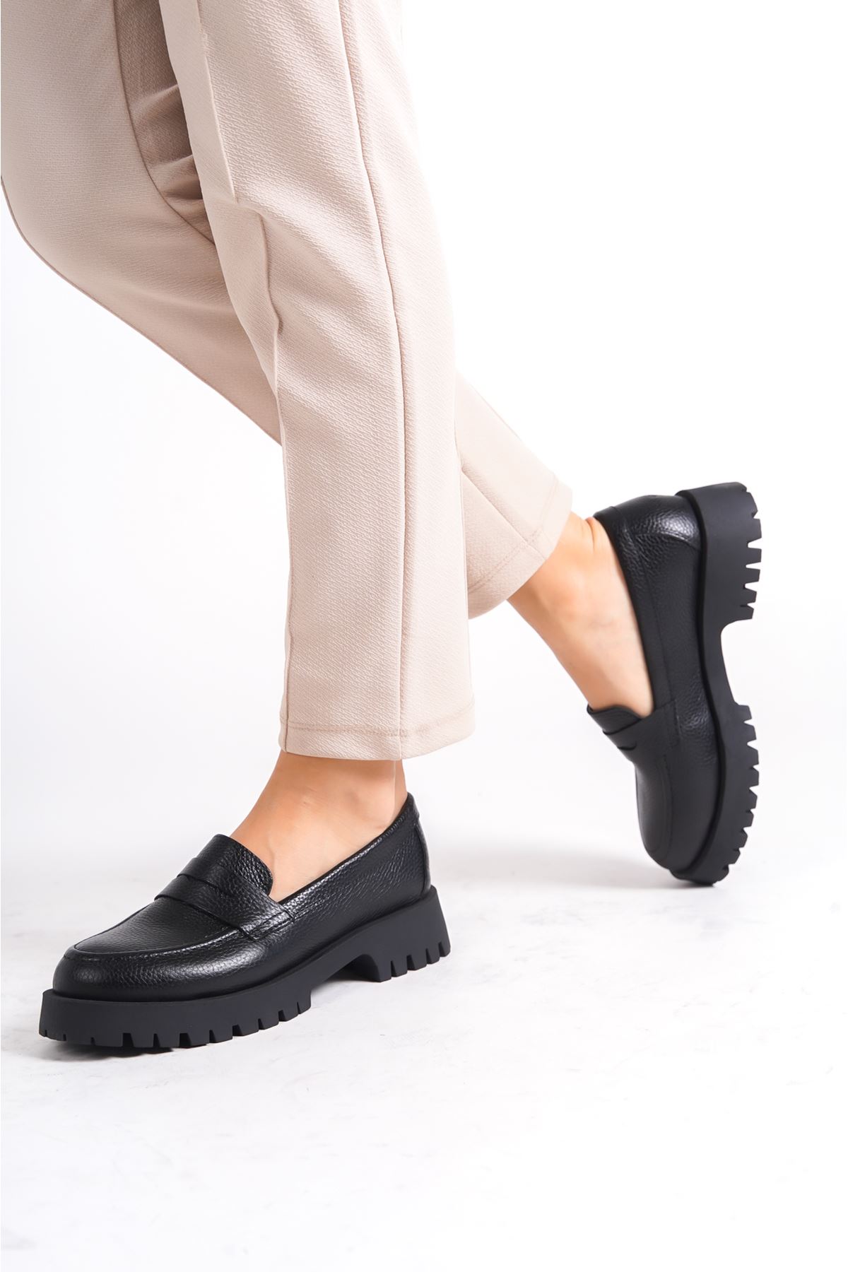 Oxford Black High Base Female Shoes