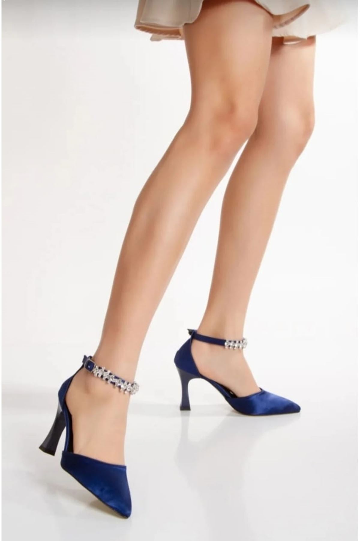 KARİNA bilekten taşlı saten malzeme topuklu kadin ayakkabı