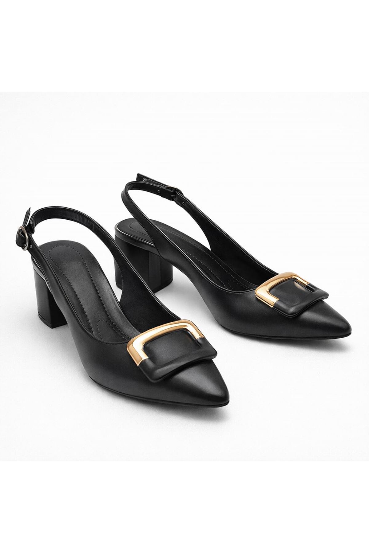  Toka Detaylı Kadın Klasik Topuklu Ayakkabı