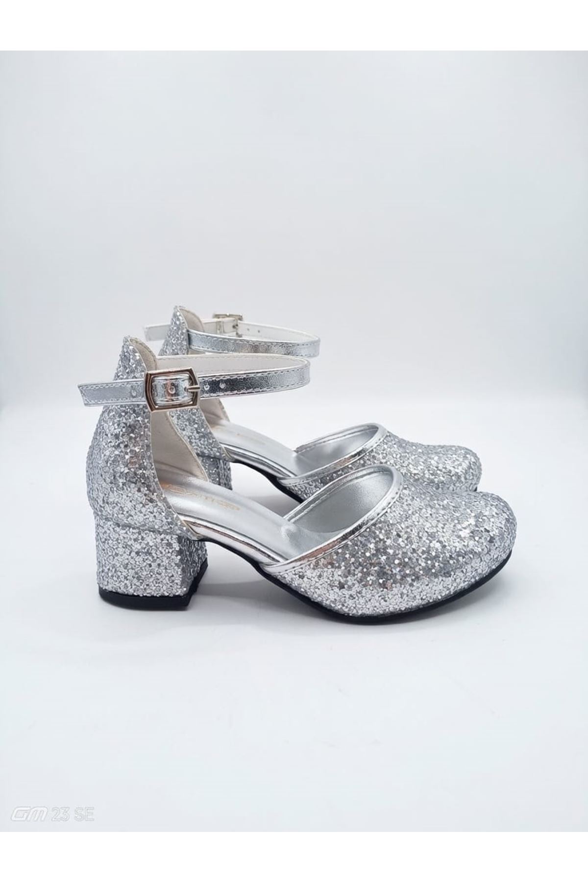 NİNELLA  Gümüş Işıltılı Kız Çocuk Topuklu Ayakkabı