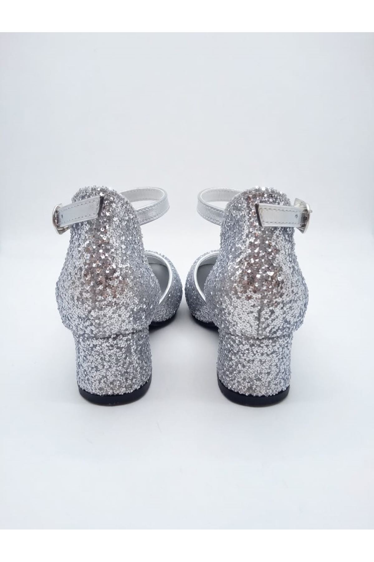 NİNELLA  Gümüş Işıltılı Kız Çocuk Topuklu Ayakkabı