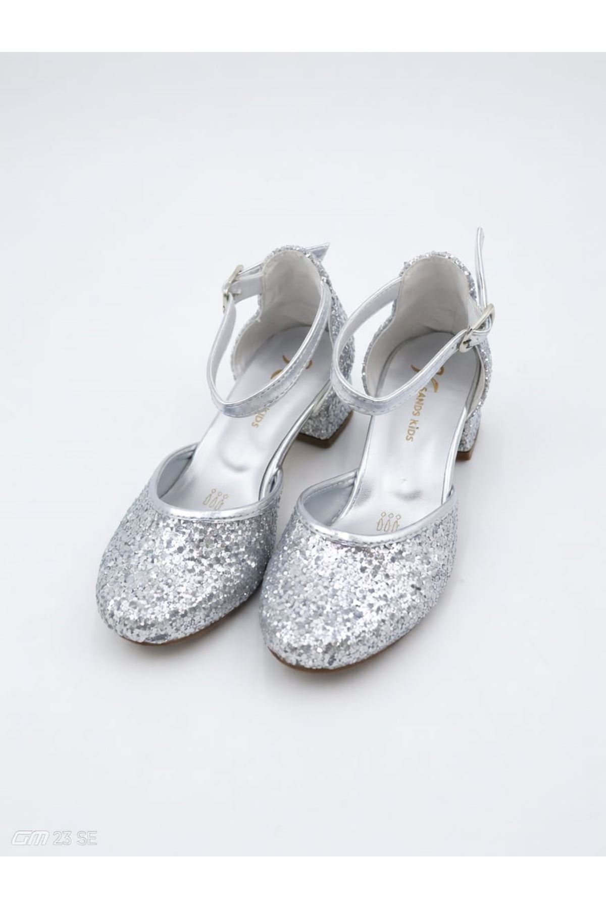 NİNELLA  Gümüş Işıltılı Kız Çocuk Topuklu Ayakkabı