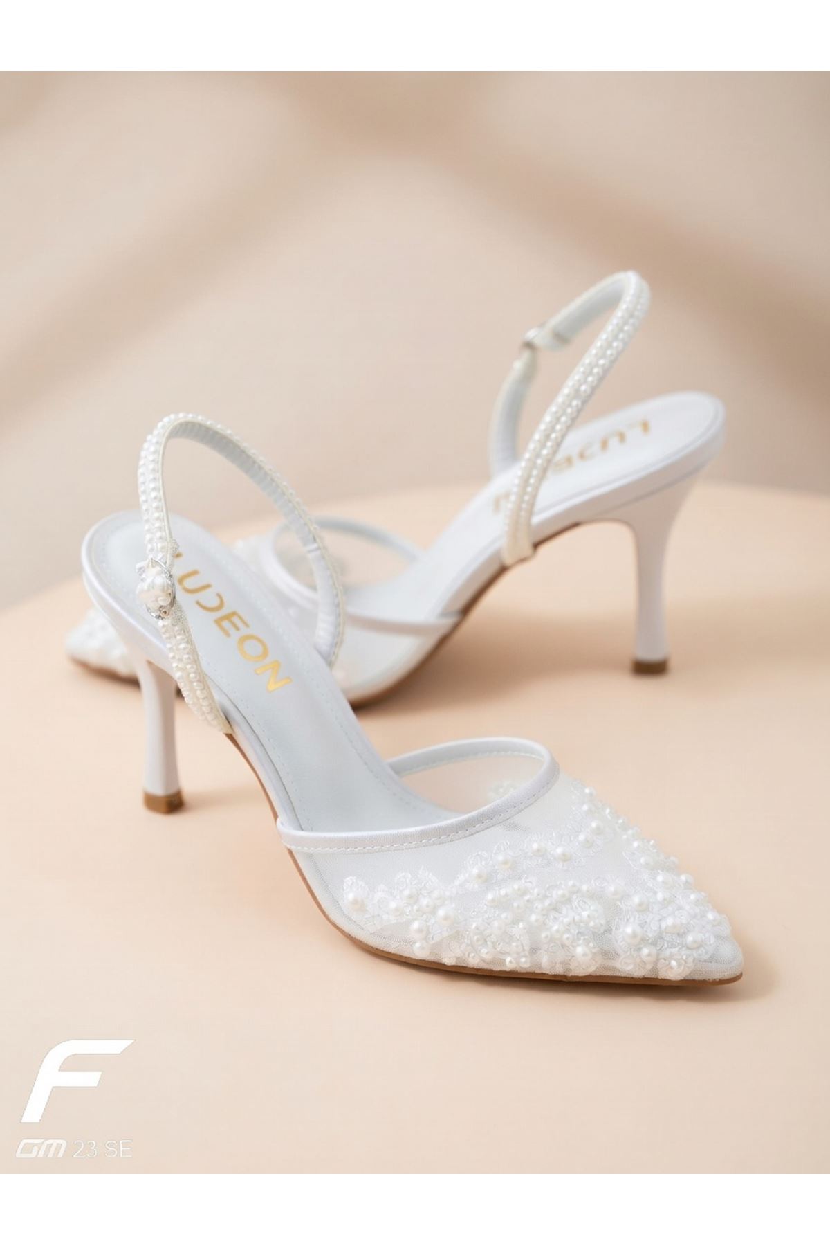 ZARİF İŞLEMELİ, Dantel ve İnci Detaylı Arka Lastikli Kadın Abiye Ayakkabı 