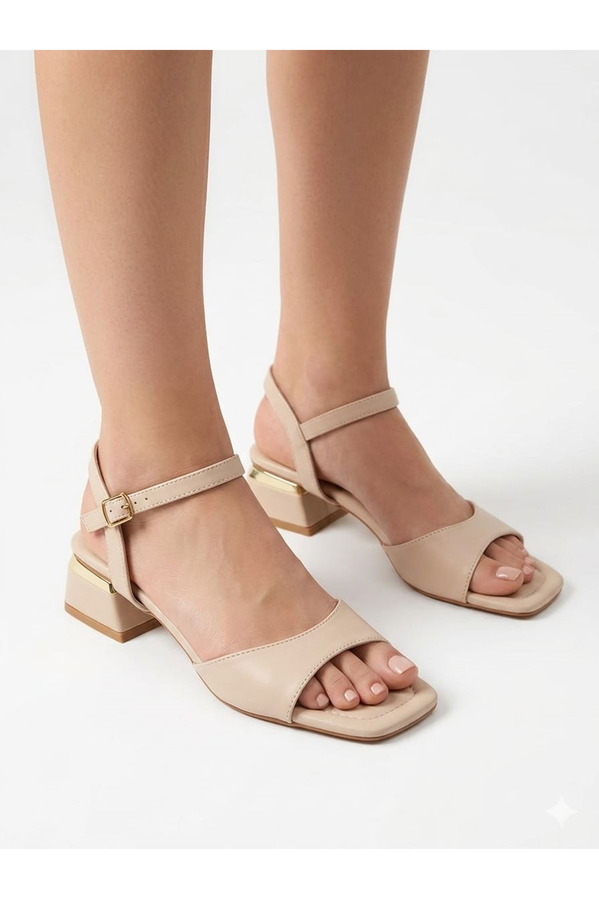 LUREX Nude Alçak Kalın Topuklu Sandalet
