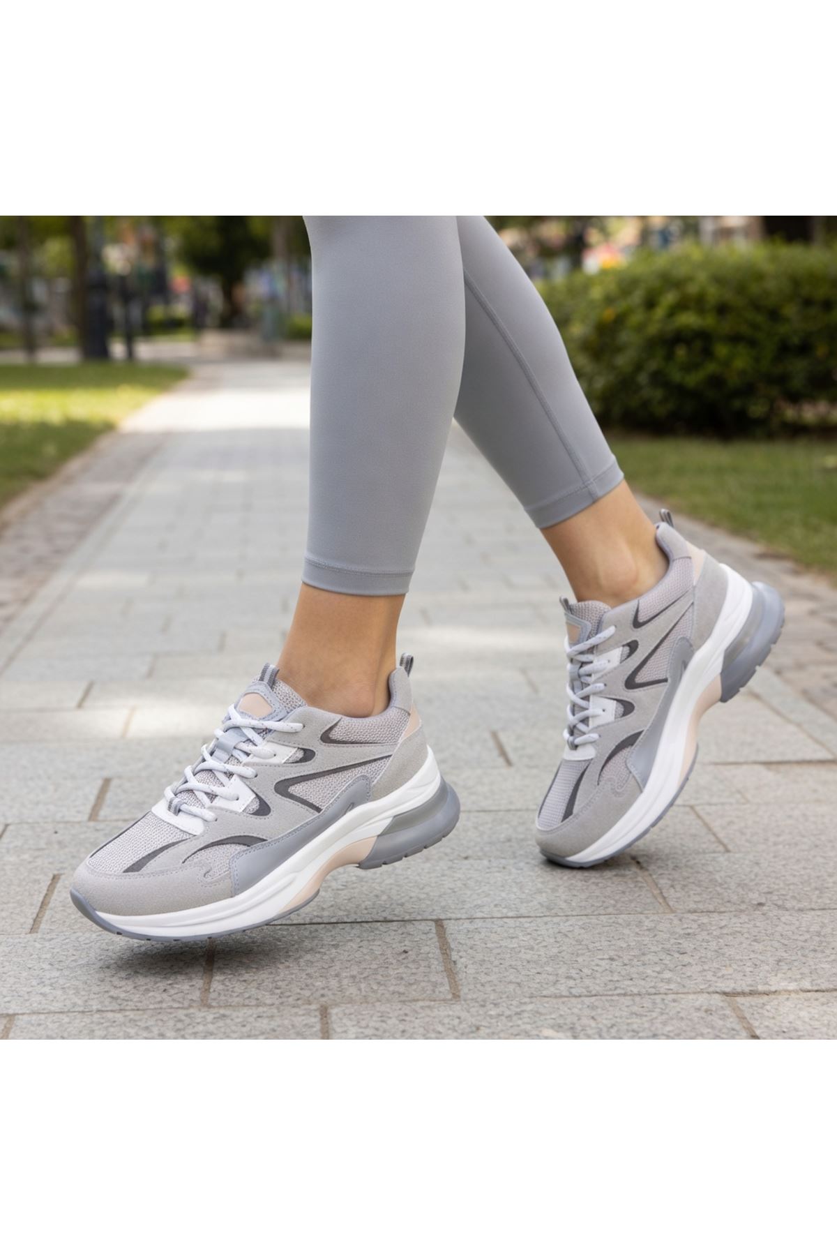 AXİON  Kadın Sneaker Kalın Taban Bağcıklı File Detaylı Spor Ayakkabı 