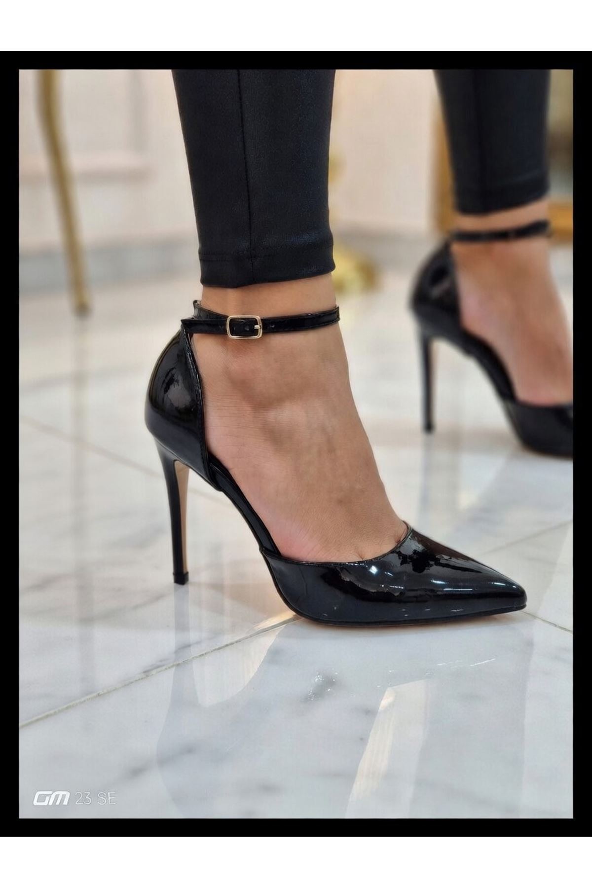 BLACK LUXURY  SİVRİ BURUN YÜKSEK TOPUKLU