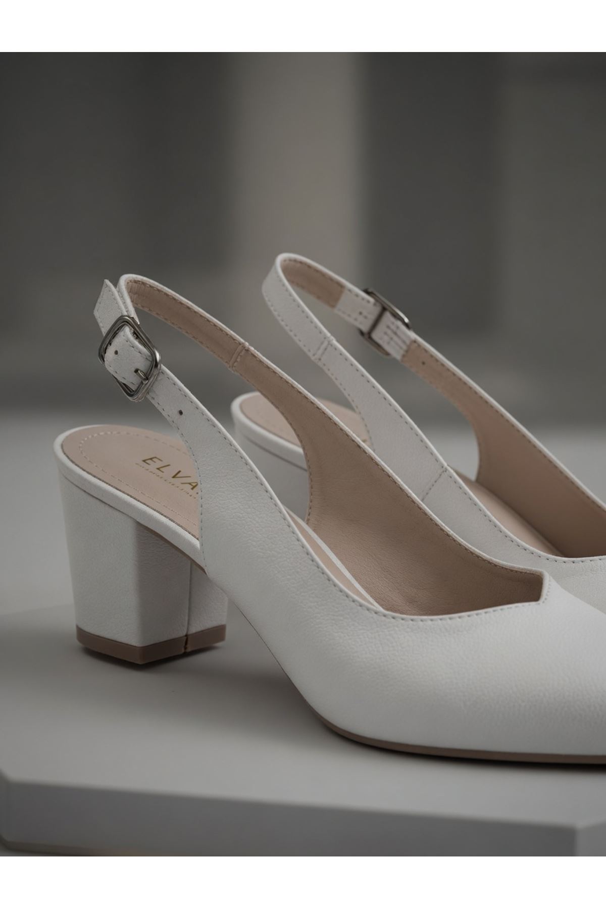 VERONA  Arkası Açık Kadın Topuklu Ayakkabı