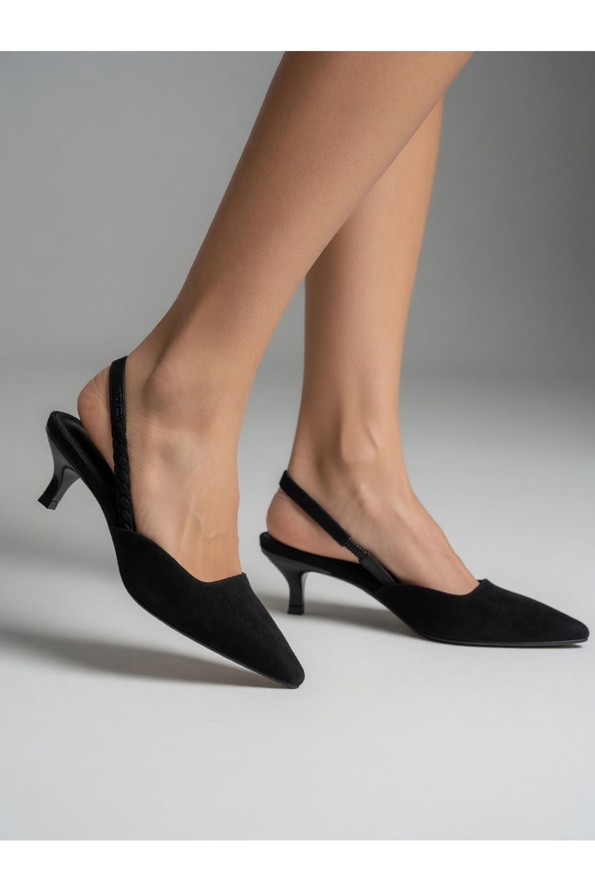  4,5 Cm Siyah  Arkası Açık Kadın Topuklu Ayakkabı