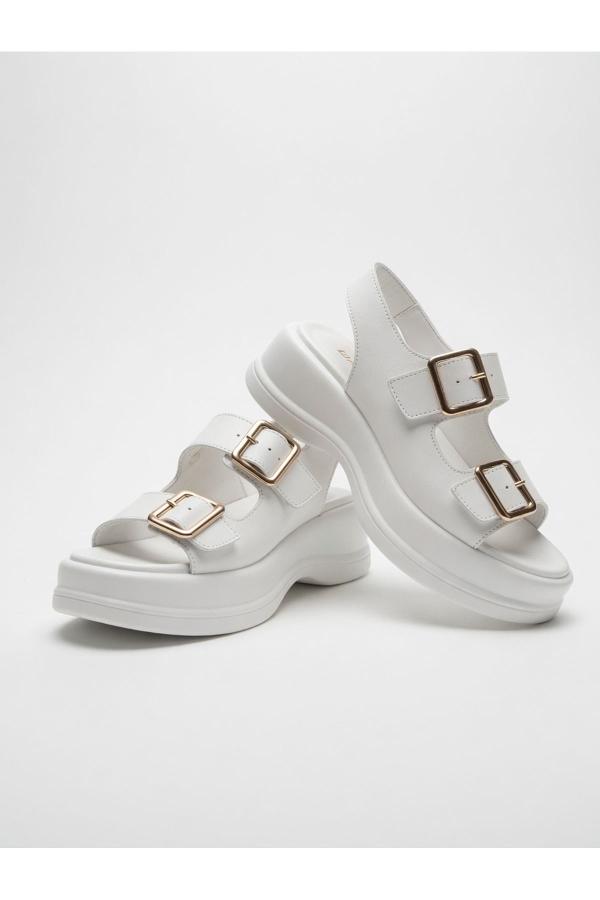 NOWA Kadın Beyaz Yüksek Tabanlı Rahat Çift Tokalı Terlik