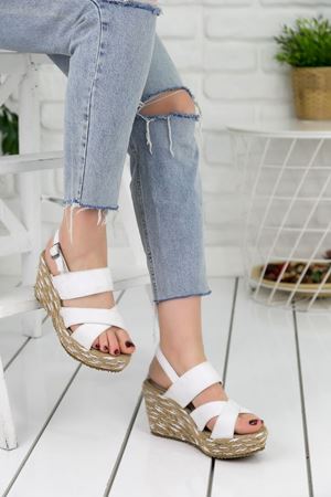 Roşna Beyaz Süet Platform Bayan Sandalet   C-3