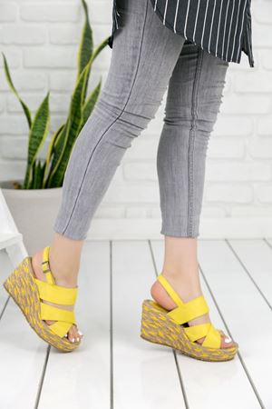 Roşna Sarı Platform Bayan Sandalet   C-3
