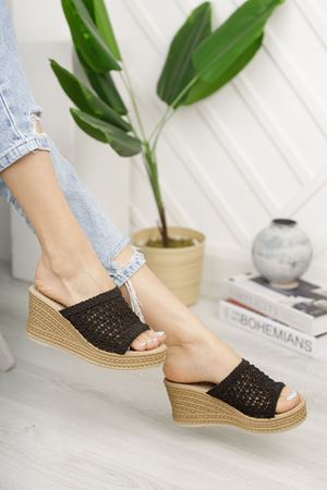 Lotus Lüks Siyah Dantel Terlik   C-3