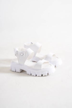 Vancovver Beyaz Mat Deri Cırtlı Tokalı Sandalet  A-1 