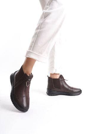 MAYLO YANLAR LASTİKLİ KAHVE DERİ ORTOPEDİK HAFİF KADIN BOT   D-3