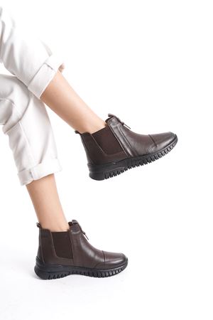 MAYLO YANLAR LASTİKLİ KAHVE DERİ ORTOPEDİK HAFİF KADIN BOT   D-3