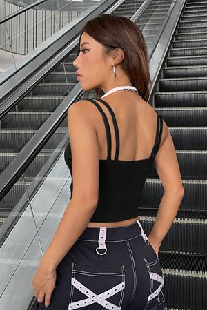 Kadın Beyaz Siyah Çift Renk Çapraz Askılı Crop Top Bluz