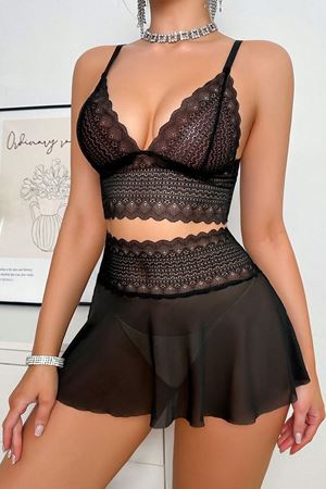 Kadın Siyah Dantel ve Tül Detaylı Etekli Şık Gecelik Takımı