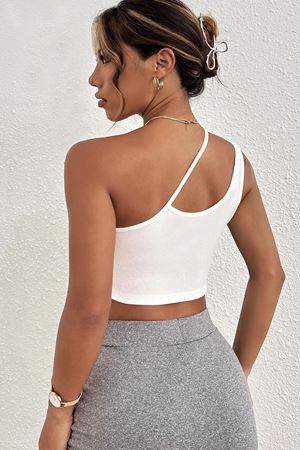 Kadın Beyaz Tek Omuzlu Çapraz Askılı Crop Top Büstiyer