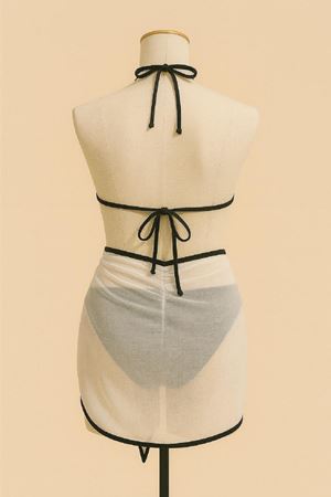 Kadın Siyah Beyaz Pareolu Yandan ve Boyundan Bağlamalı 3'lü Bikini Takımı