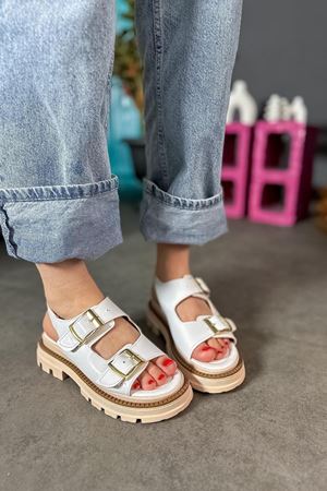 GONCA BEYAZ CILT ÇIFT TOKALI KADIN SANDALET