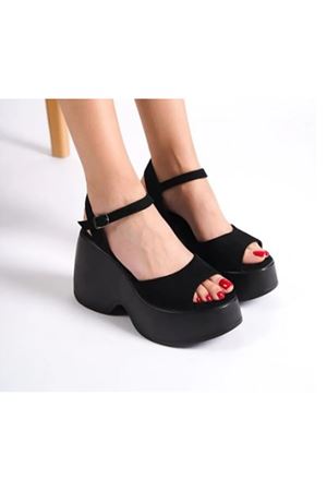 SİYAH Süet Dolgu Topuklu Kadın Ayakkabı