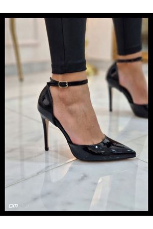 BLACK LUXURY  SİVRİ BURUN YÜKSEK TOPUKLU