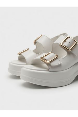 NOWA Kadın Beyaz Yüksek Tabanlı Rahat Çift Tokalı Terlik